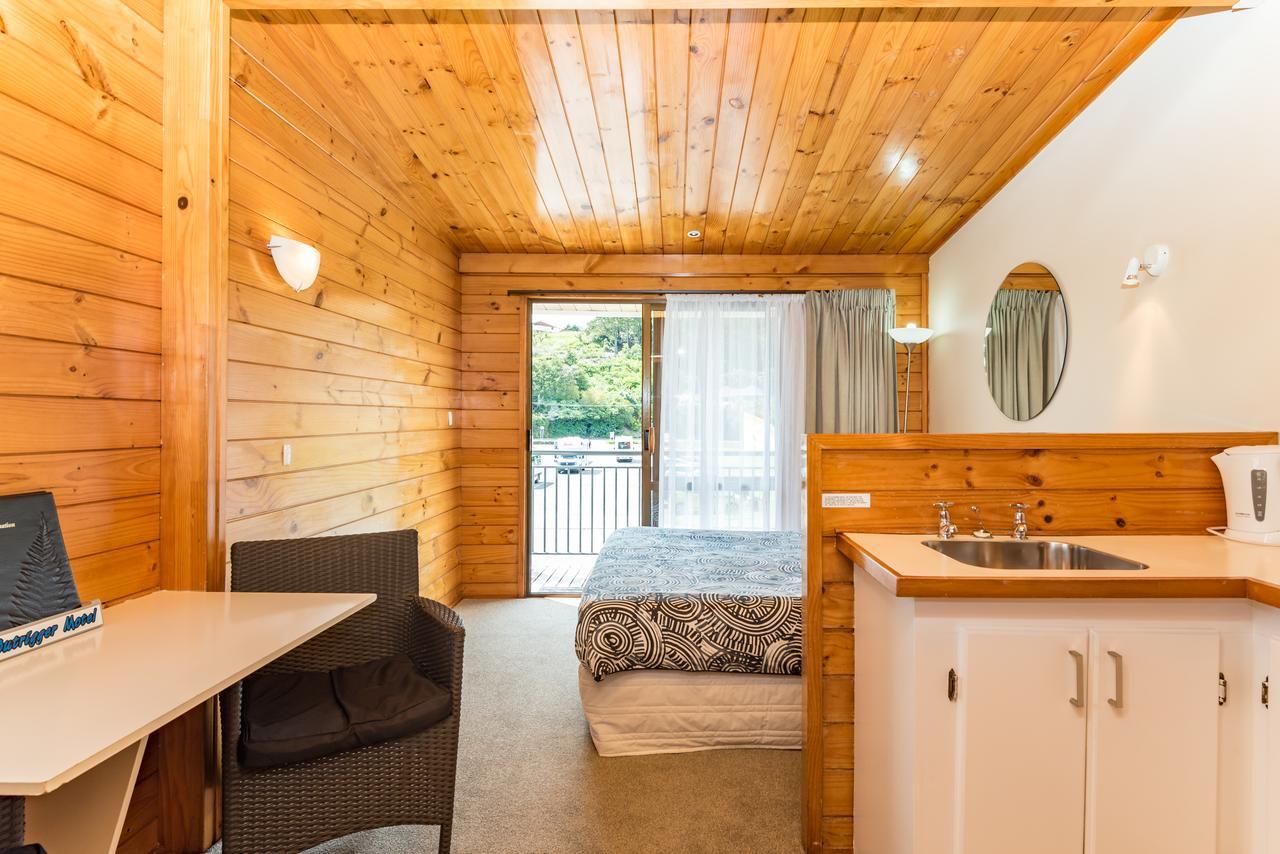 Motel Outrigger 3*